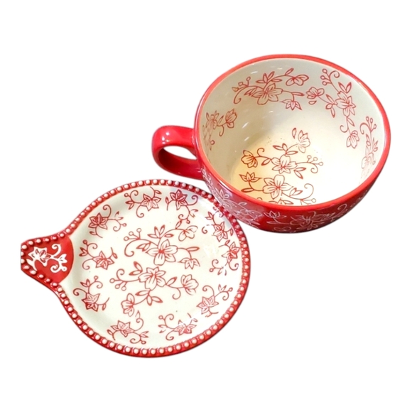 Temptations By Tara Red Floral Lace 24 Oz Soup Bowl With Lid-It - Picture 2 of 7
